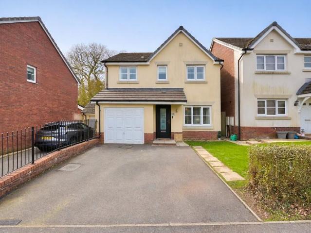 House for sale in Llanedi, Hendy