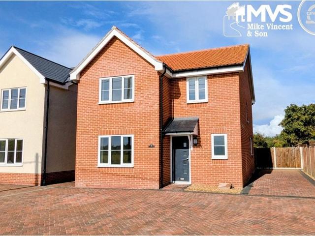House for sale in Dale Hill, Essex