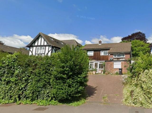 House for sale in London Borough of Croydon, Purley