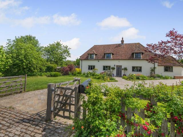 House for sale in Folkestone, Kent
