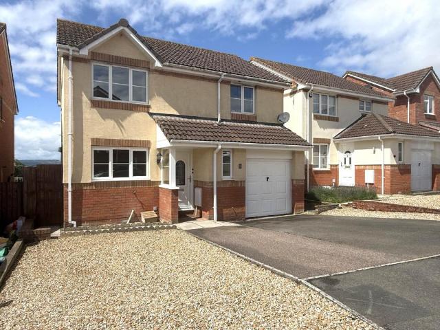 House for sale in Brixington, Budlake