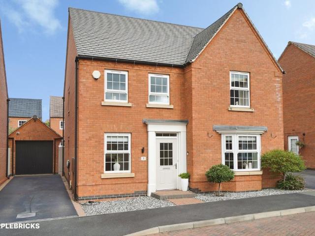House for sale in Drakelow Park, South Derbyshire