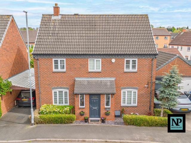 House for sale in Kettlebrook, Staffordshire