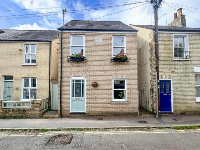 House for sale in Arbury, Cambridgeshire