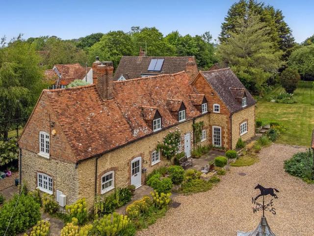 House for sale in Berrick Salome, Oxfordshire