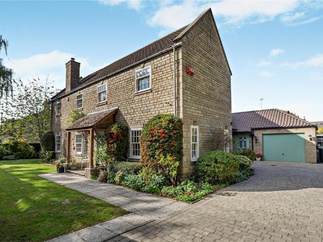 House for sale in Glinton