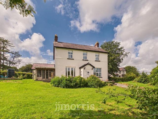 House for sale in Begelly, Wales