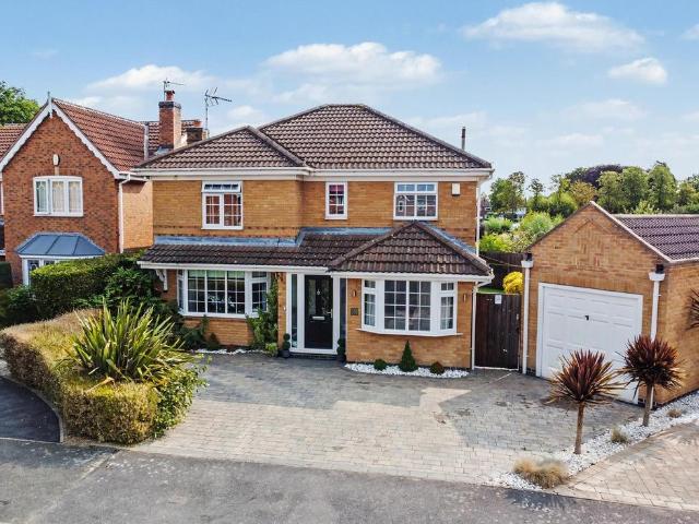 House for sale in Caldermill, East Midlands