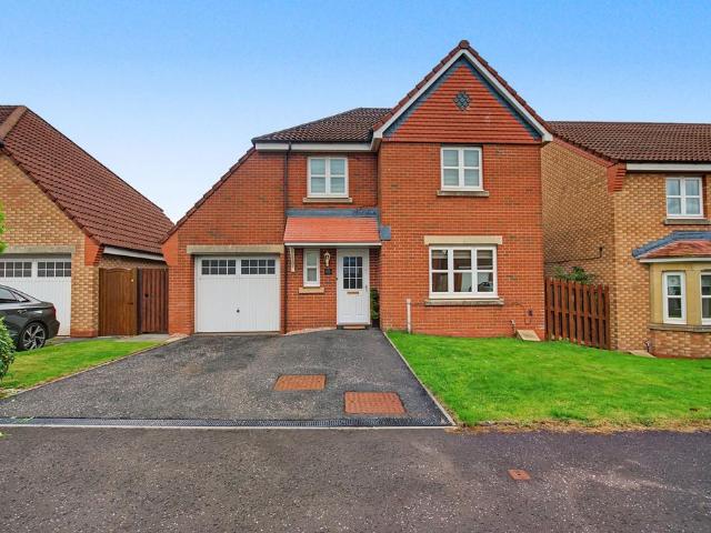 House for sale in Kilwinning, Scotland