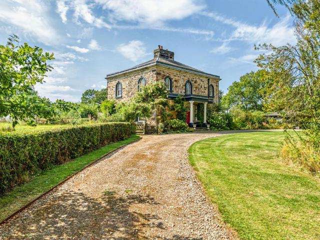 House for sale in Heskin, Andertons Mill