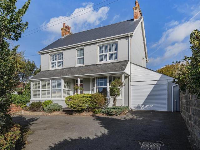 House for sale in Seaford, Lewes