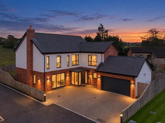 House for sale in Clieves Hills, West Lancashire