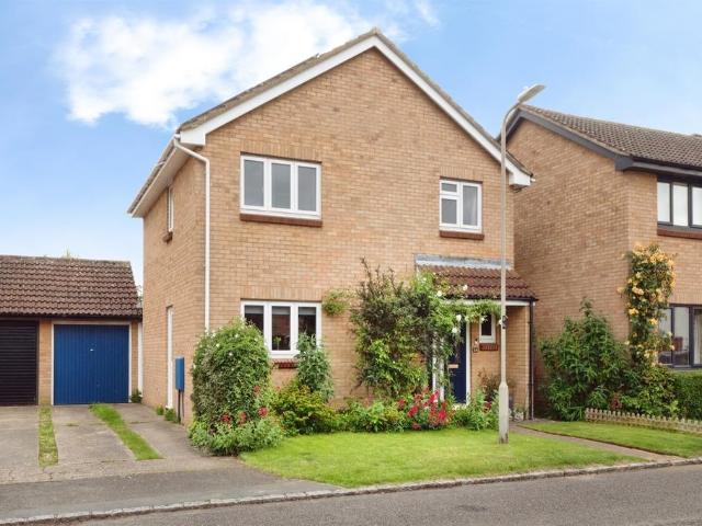 House for sale in Green Park, Milton Keynes