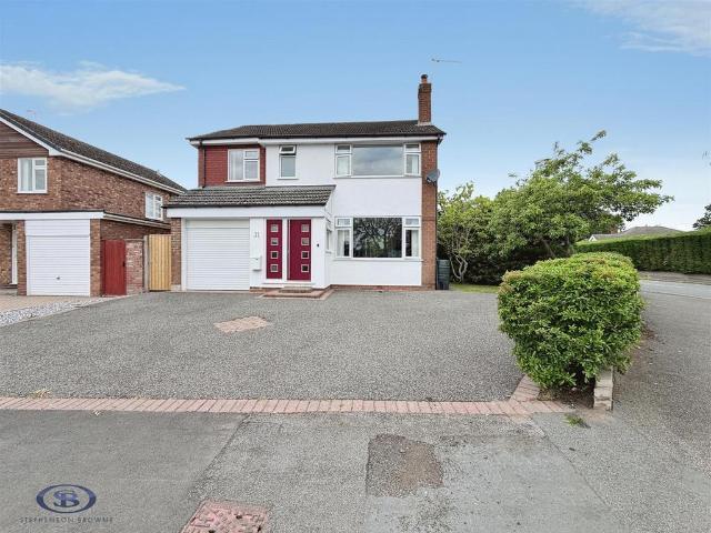 House for sale in Shavington