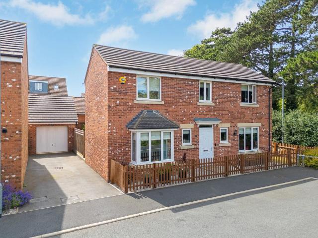 House for sale in Raunds