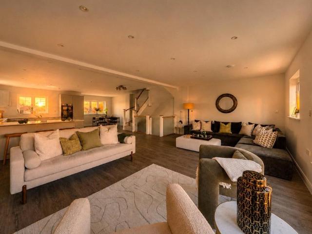 House for sale in Mortimer, Stratfield Mortimer