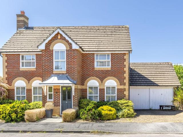House for sale in Uckfield, Cross In Hand