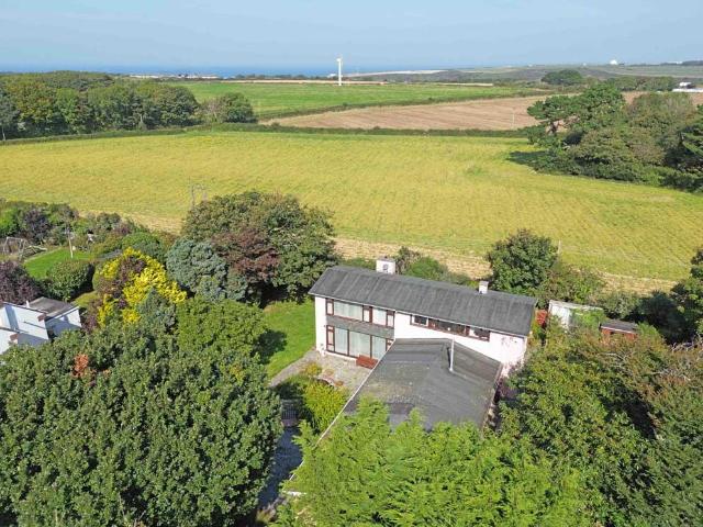 House for sale in Illogan, Cornwall