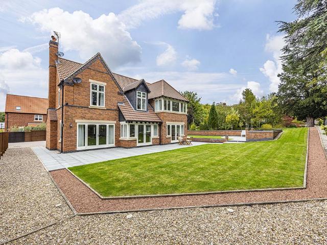 House for sale in Alverton, East Midlands
