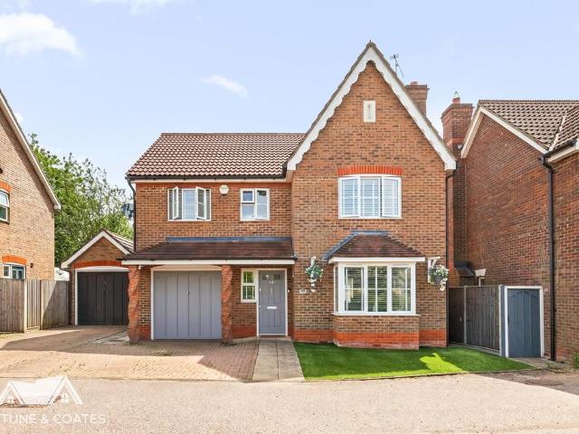 House for sale in Church Langley, Harlow