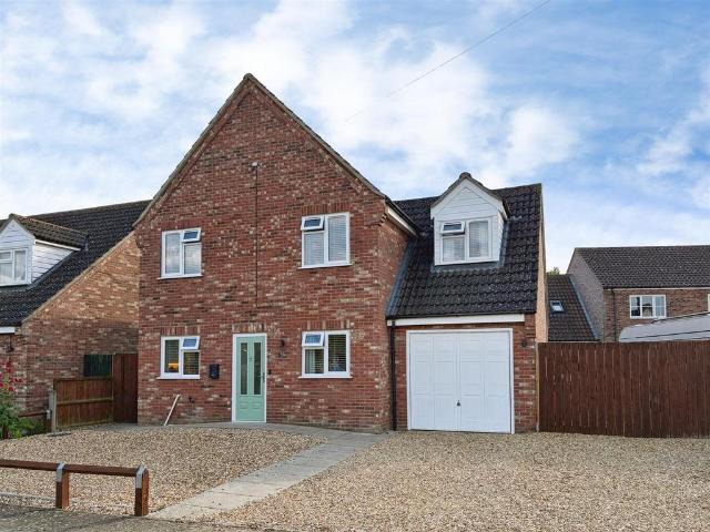 House for sale in Chedburgh, Suffolk