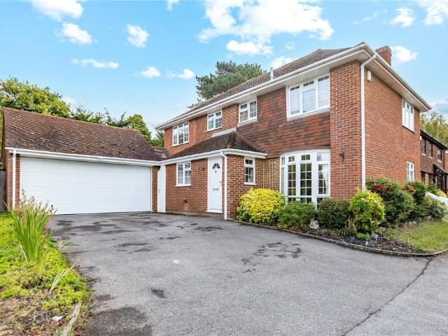 House for sale in Longfield and New Barn, Monks Orchard