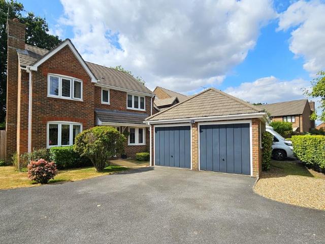 House for sale in Denmead, Hampshire