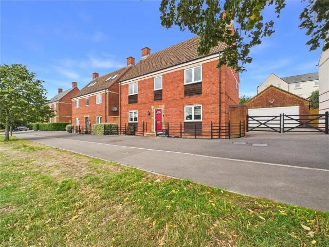 House for sale in Rodbourne, Swindon