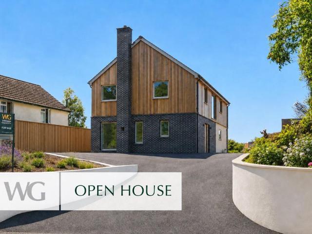 House for sale in Watergate, Devon