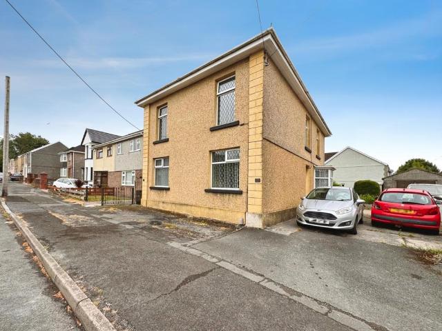 House for sale in Gorseinon, Wales
