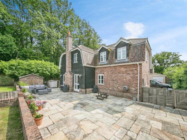 House for sale in Fordham Heath, Essex