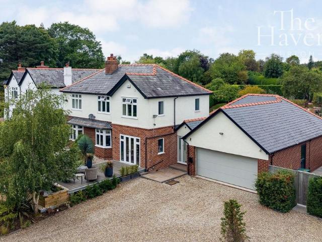 House for sale in Ellesmere Port, Burton