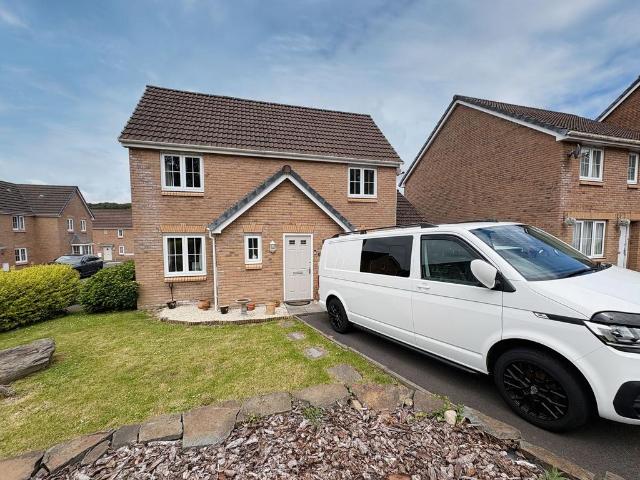House for sale in Coedffranc, Wales