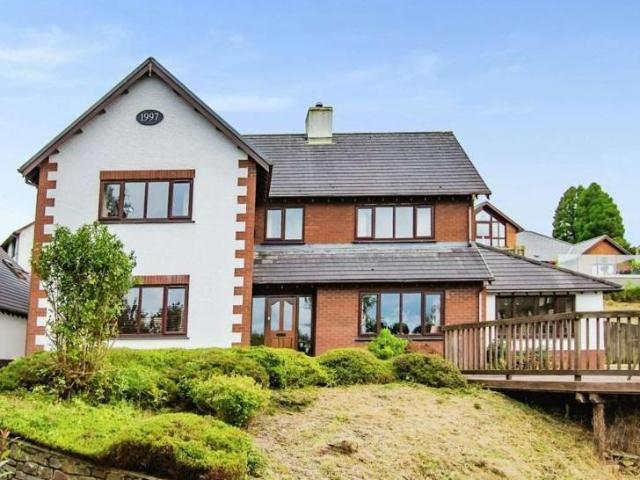 House for sale in Lledrod, Wales