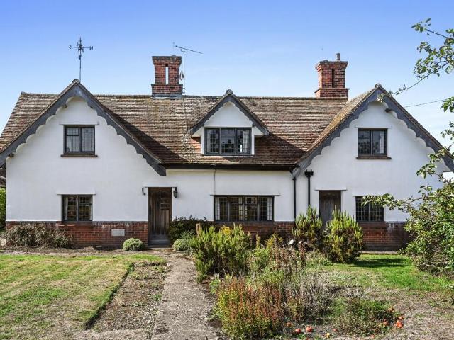 House for sale in Great Holland, Tendring