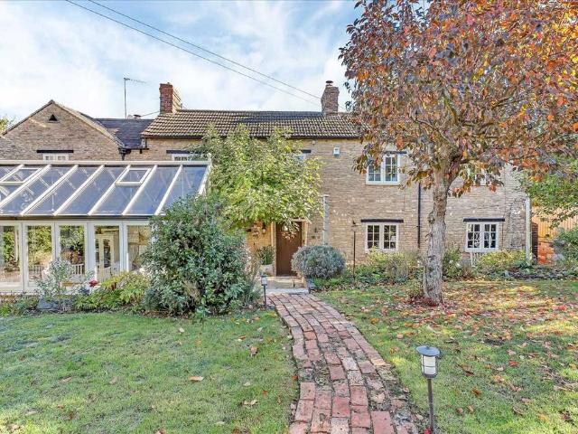 House for sale in Bozeat
