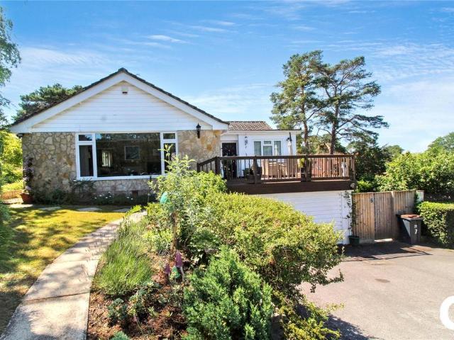 House for sale in St Leonards, East Dorset