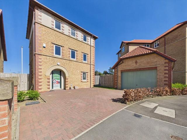 House for sale in Darlington