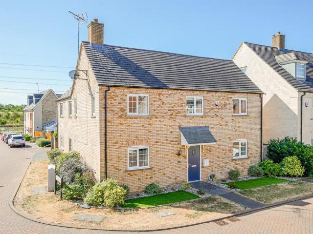 House for sale in Leighton-Linslade, Leighton Buzzard