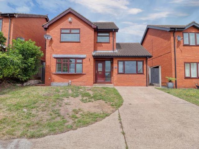 House for sale in Winterton, North Lincolnshire