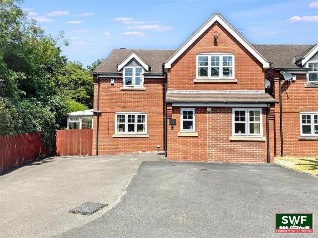 House for sale in Goldthorn Hill, West Midlands