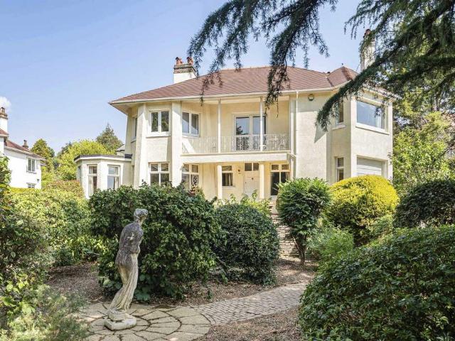 House for sale in Livermead, Torquay