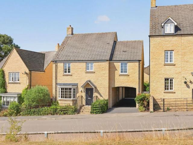 House for sale in King's Cliffe