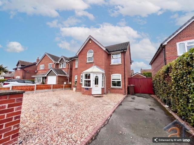 House for sale in Marshside, Southport