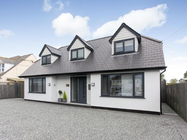 House for sale in Swingfield, Folkestone
