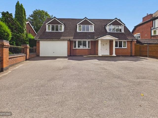 House for sale in Four Oaks, West Midlands
