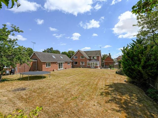 House for sale in Midway, Kent