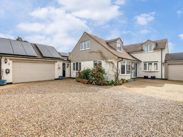 House for sale in King's Walden, Hertfordshire