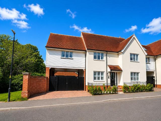 House for sale in Fordham Heath, Essex