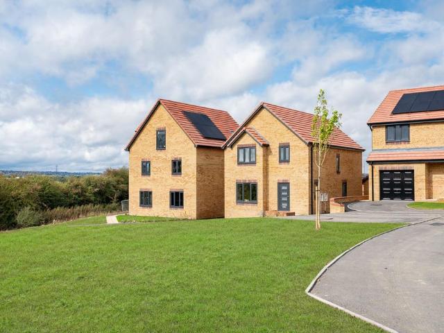 House for sale in Brackenfield, East Midlands
